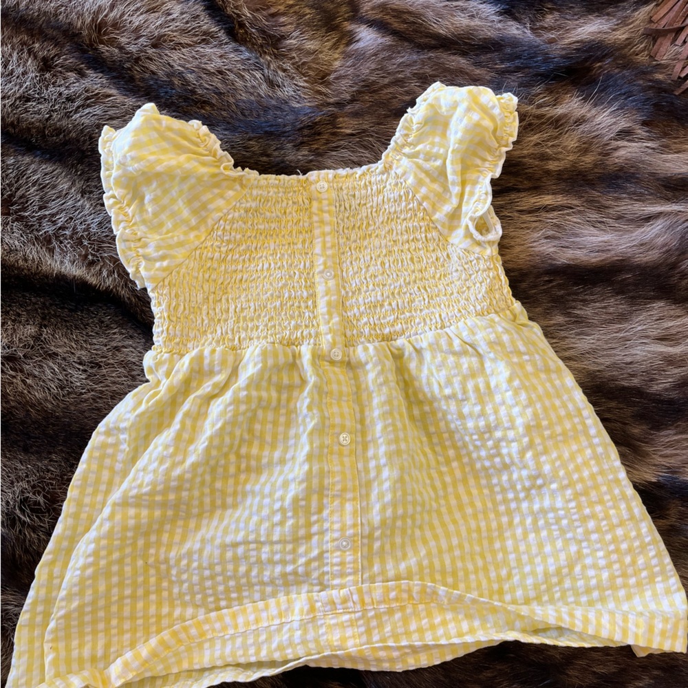 Girls smocked gingham top